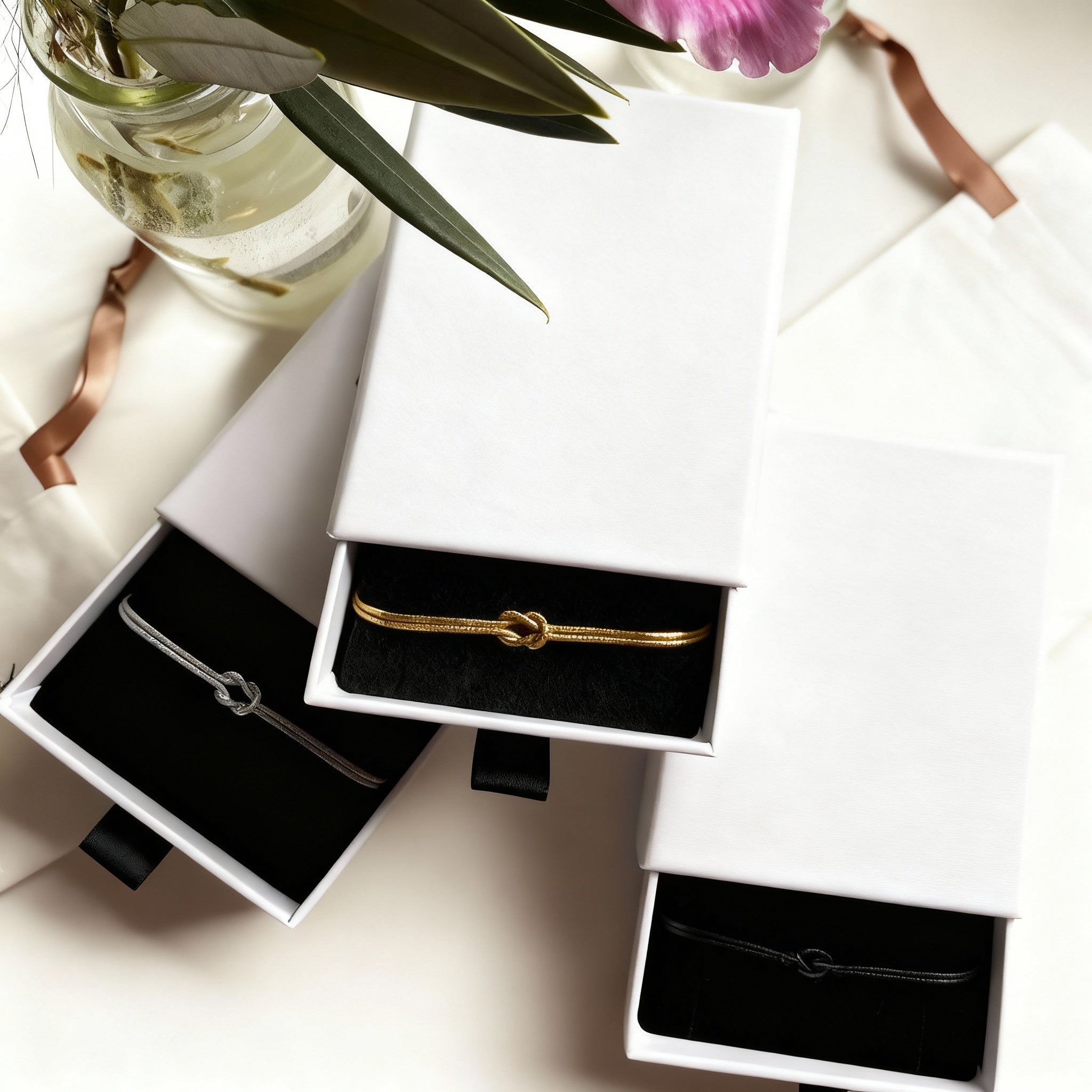 Braccialetto Nodo Infinito